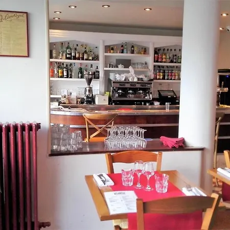 Croix Blanche - Le Logis Tournan-en-Brie