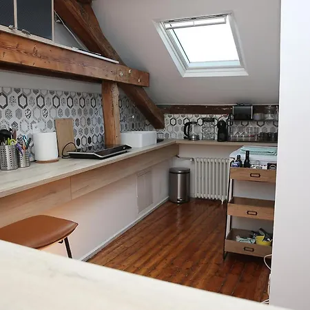 Croix Blanche - Le Logis Apartment *